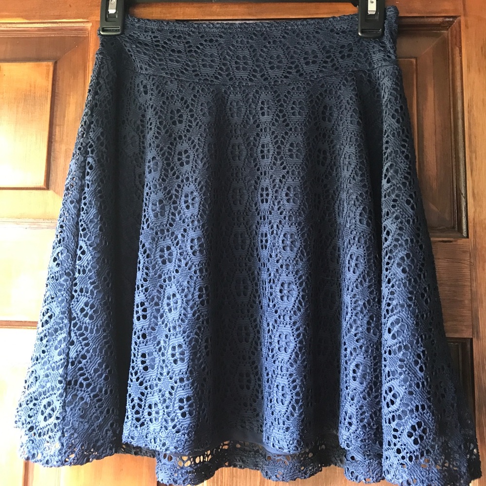 Navy crotchet skirt