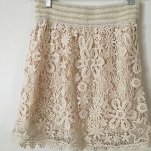 Fun crochet skirt with cotton insert