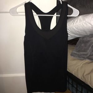 Lululemon tank