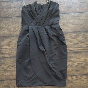 Vera Wang + Strapless Dress
