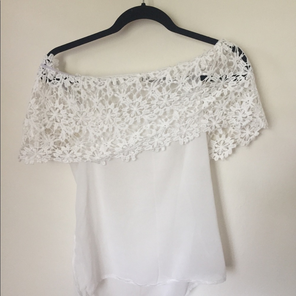 White off the shoulder lace shirt