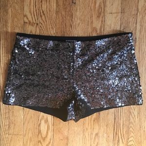 Express Sequin short