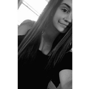 Meet your Posher, Xandra