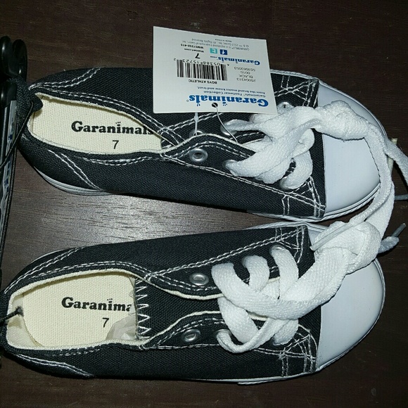 Garanimals Boy's Sneakers - Picture 2 of 2