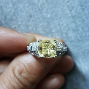 1 DAY!!    NEW- Gorgeous Topaz/Diamond Ring