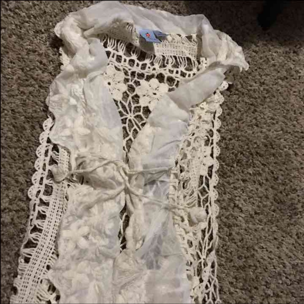 Crocheted cover top