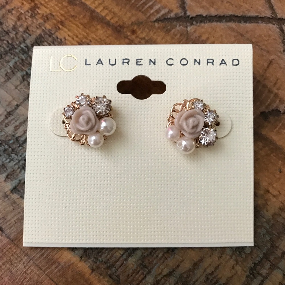 NWT LC Lauren Conrad earrings
