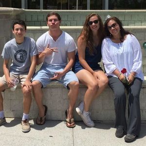 Meet your Posher, Larry