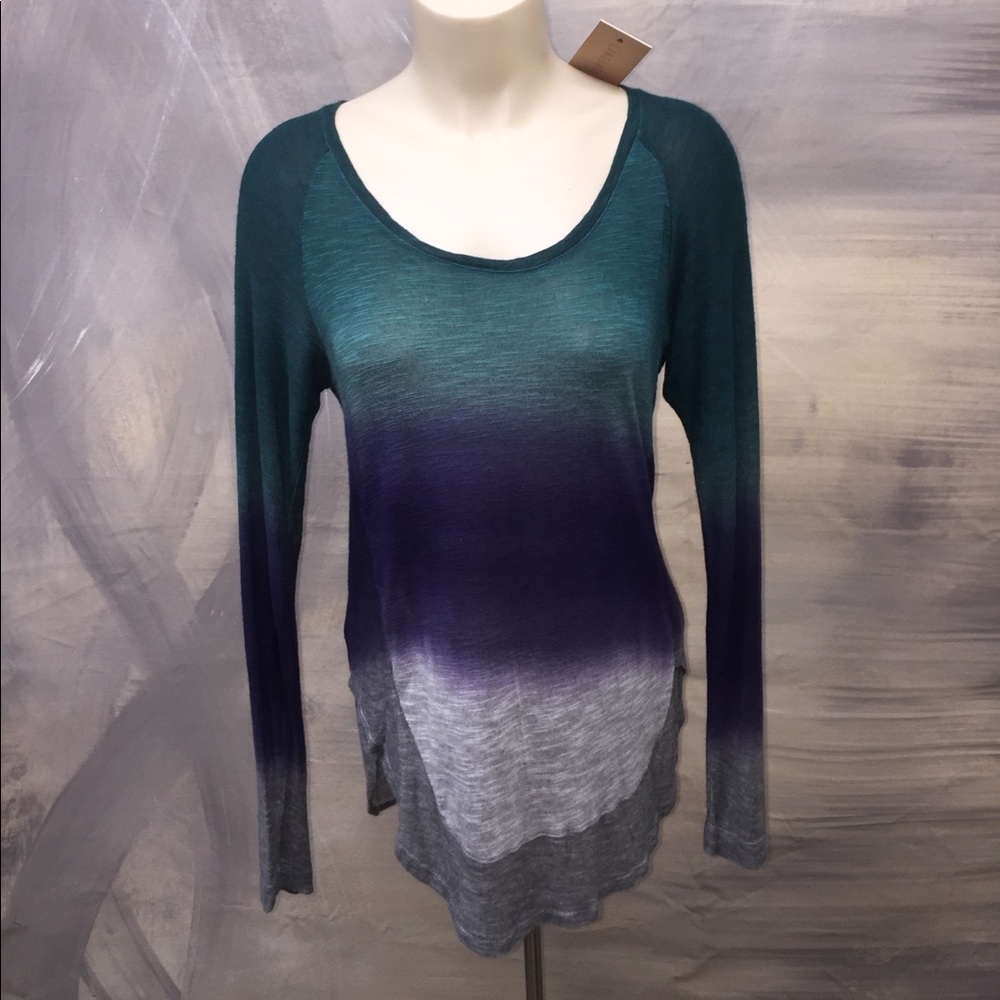 Unique Blue Colored Light Sweater