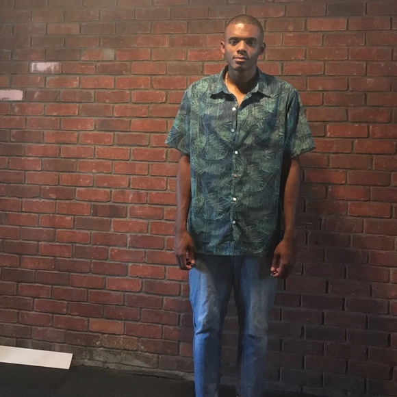 Introvertical's Closet Lookbook - Picture 4 of 6