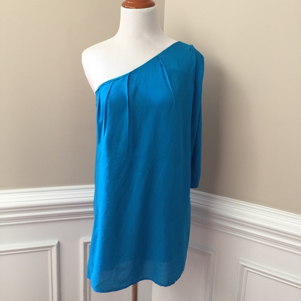 Lulu's one shoulder blue dress size small