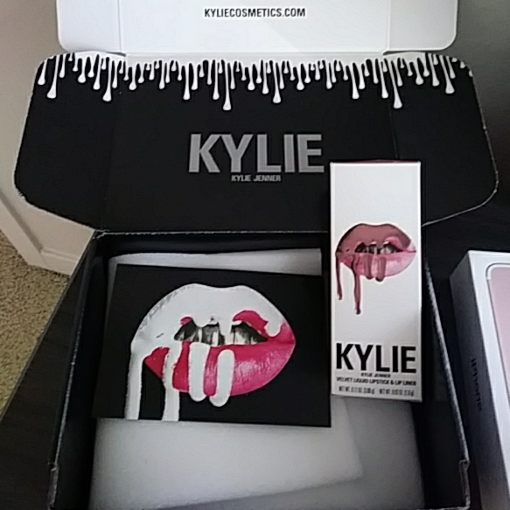 Kylie lipstick and liner