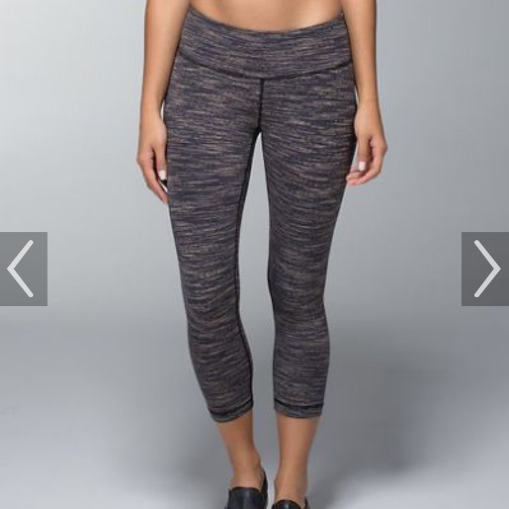 Lululemon bnwt wunder under crop size 2 wee are