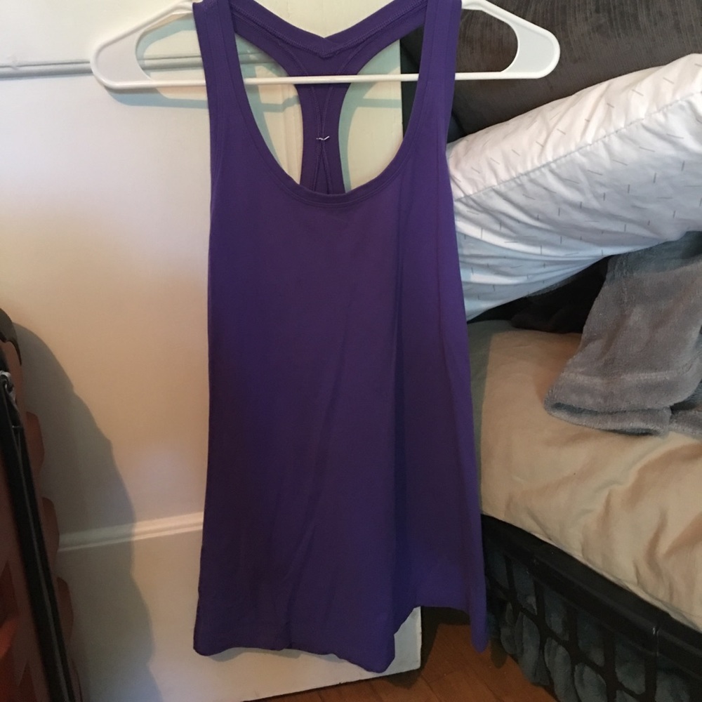 Lululemon razorback