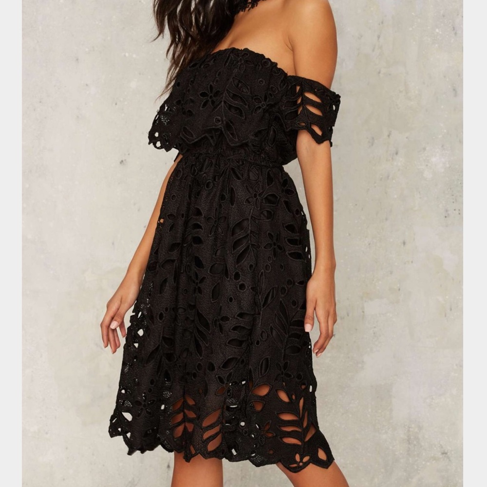 Nasty gal dee off the shoulder dress - Picture 2 of 4