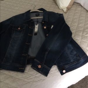 Plus size denim jacket. Never worn with tag