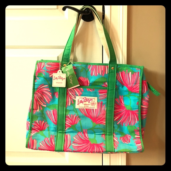 Lilly Pulitzer Handbags - Lilly Pulitzer Tote