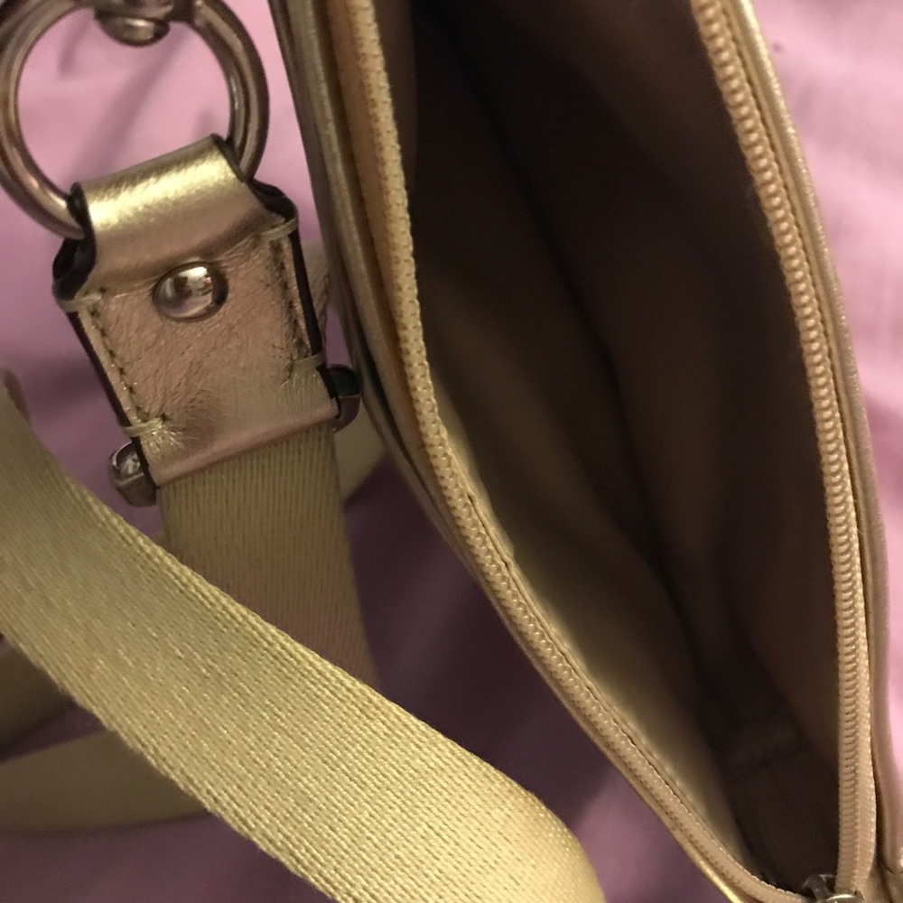 *Authentic Coach Purse. Price Reduced!!!! - Picture 5 of 6