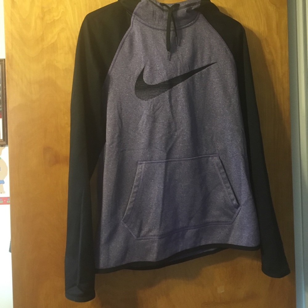 Nike therma-fit hoodie