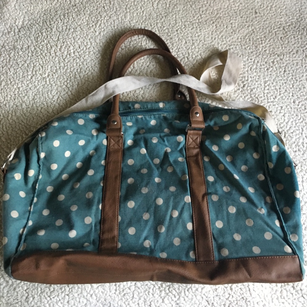 Polka dot duffle
