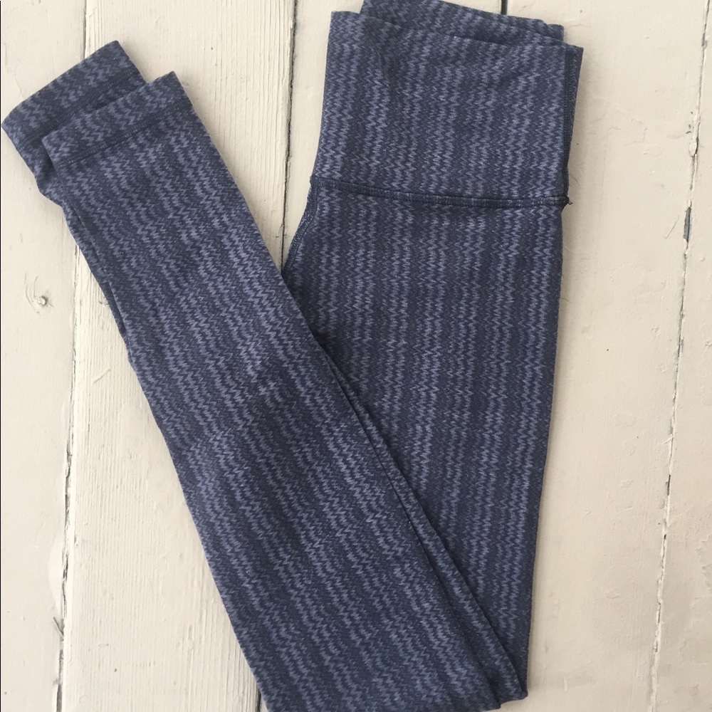 Lululemon athletica grey patterned legging pant
