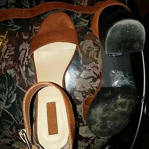 Women's summer footwear