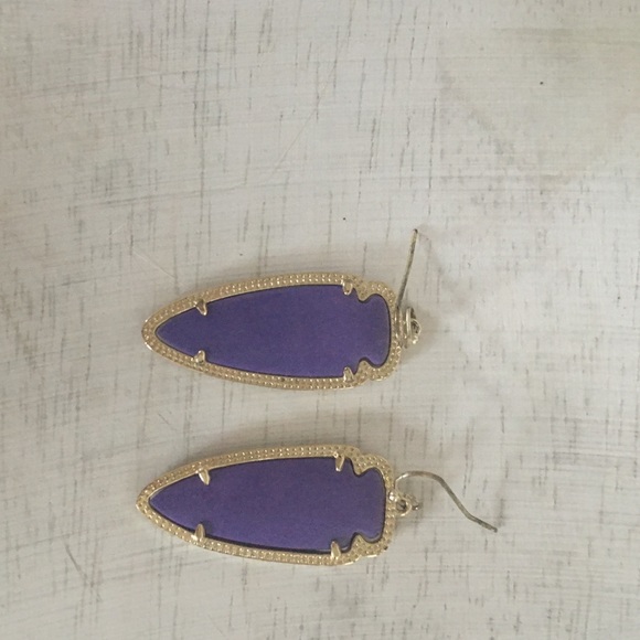 Jewelry - Kendra Scott earrings