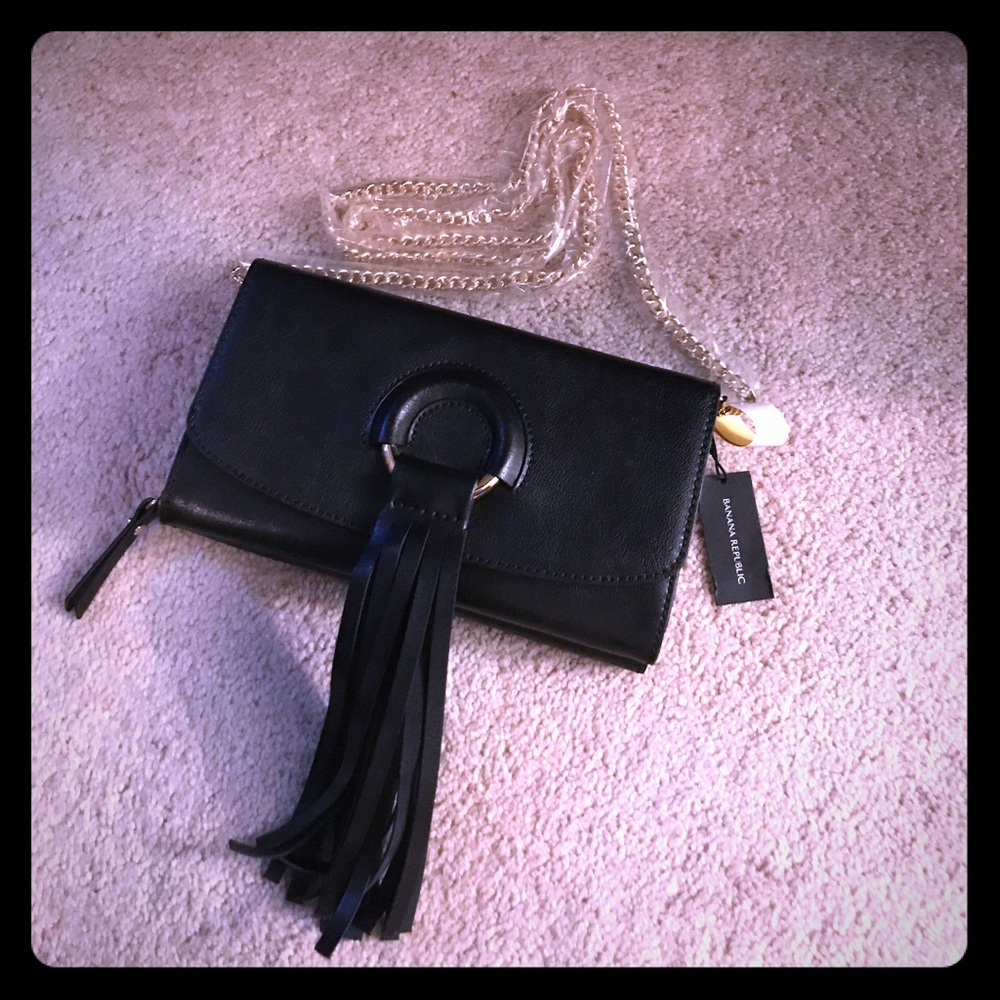 Banana Republic Black Cross-body 💕BRAND NEW