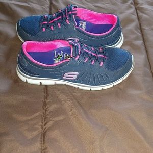 Women's Skechers size 6.5 good condition