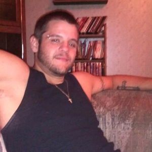 Meet your Posher, Dustin