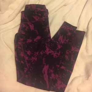 Lululemon yoga pants