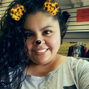 Meet your Posher, Elisheba