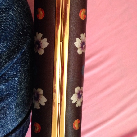 NWOT Auth. Alexander McQueen Obsession Clutch - Picture 5 of 8