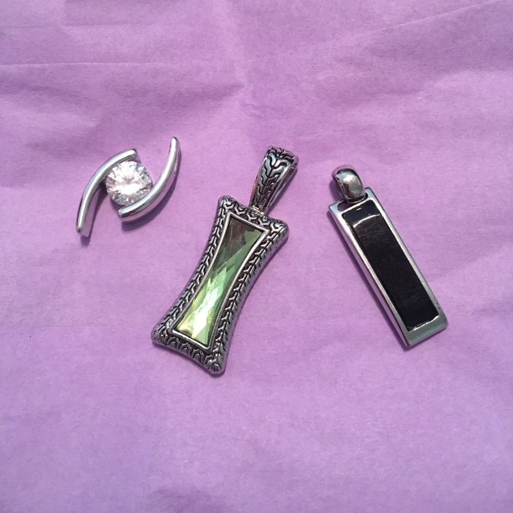 3 pendants