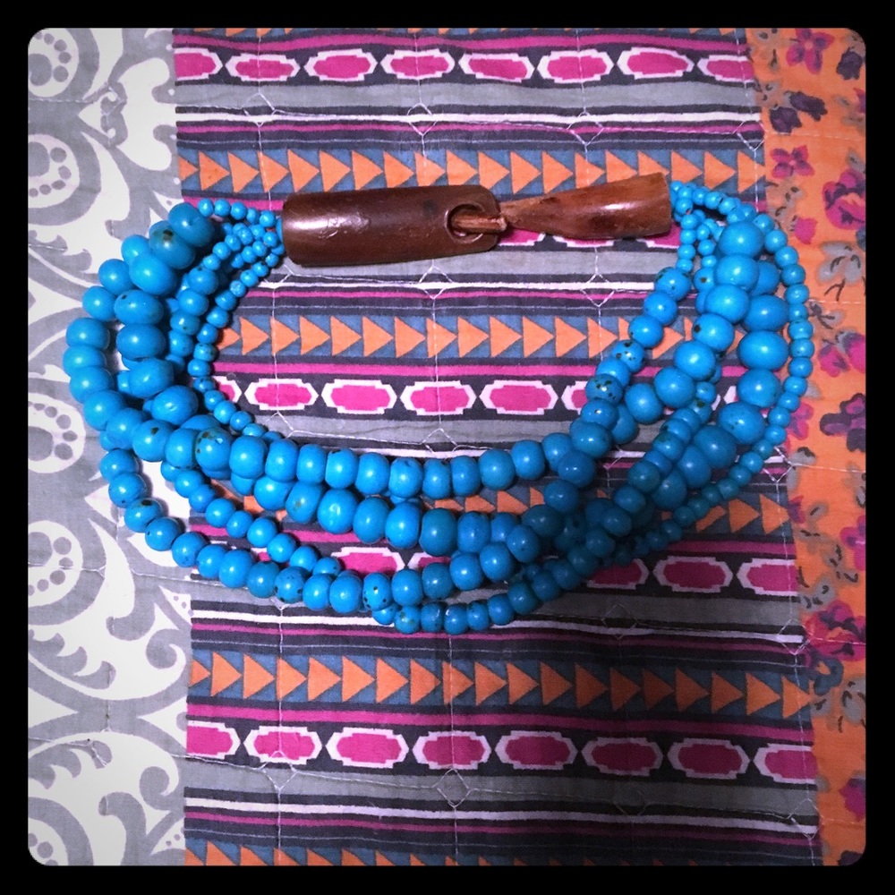 Choke necklace