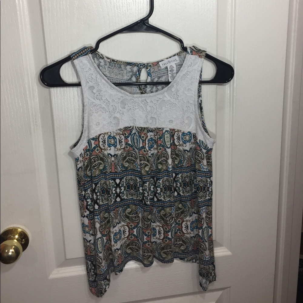 Tank Top with Lace detailing and colorful design