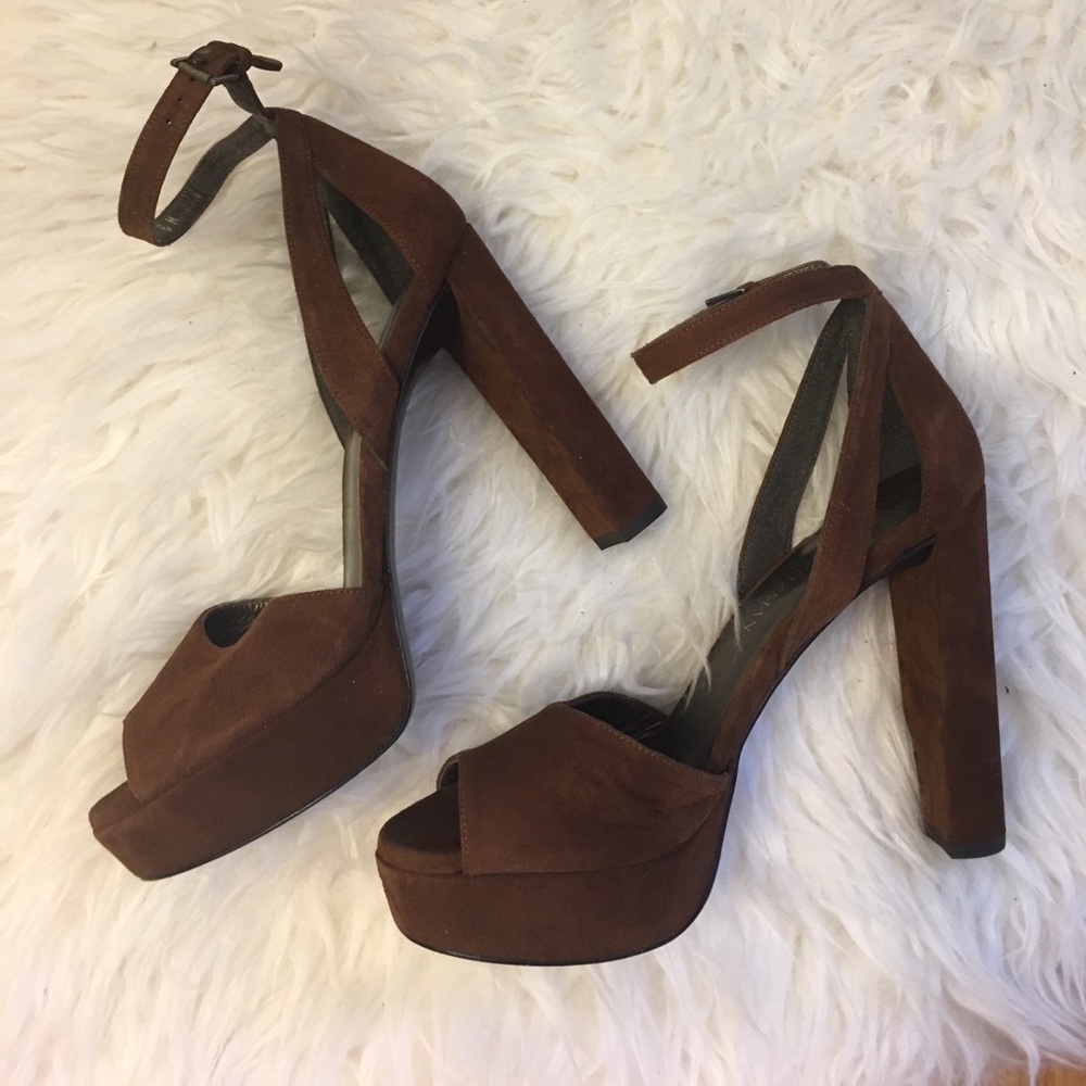 Stuart Weitzman MOST COMFORTABLE HEELS ever!!
