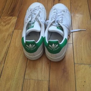 Stan smith Adidas size 6