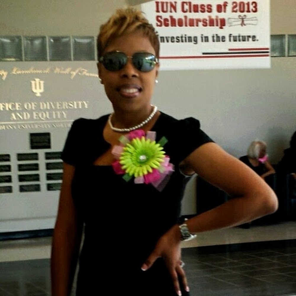 Meet your Posher, Kira