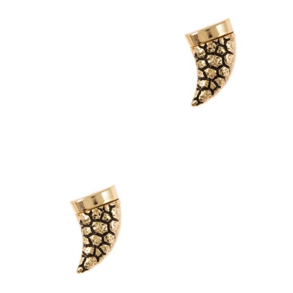 |'HARLOW' GOLD STUDS| - Picture 2 of 3