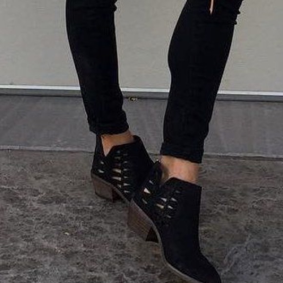 Black Cut out Booties - Picture 8 of 8