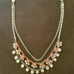 Express necklace