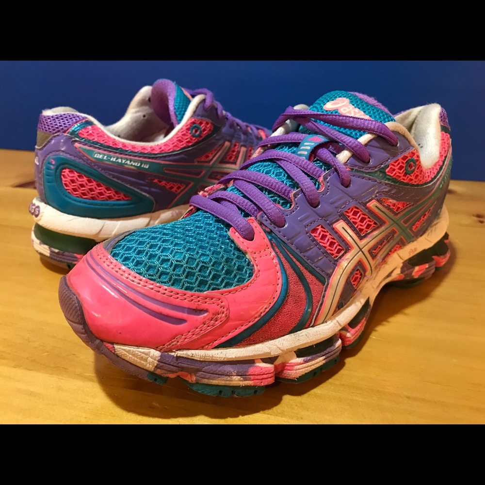 Women's Size 6.5 Asics Gel-Kayano 18 IGS Shoes