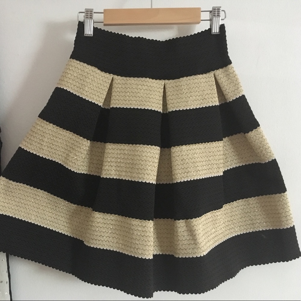 NWOT Sparkle New Years Eve Circle Skirt