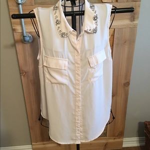 Women's cream button up tank