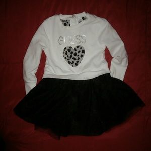 Guess yellow kids chiffon dress Guess yellow kids chiffon dress
