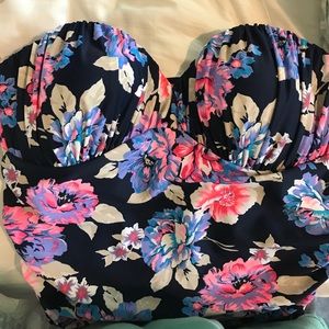 Old Navy One Piece bathing suit