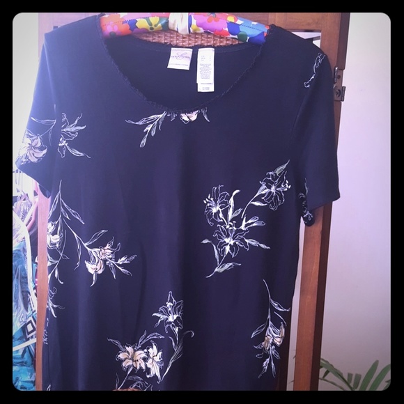 Emma James Floral Blue Short Sleeves Blouse Top.  L - Picture 2 of 8