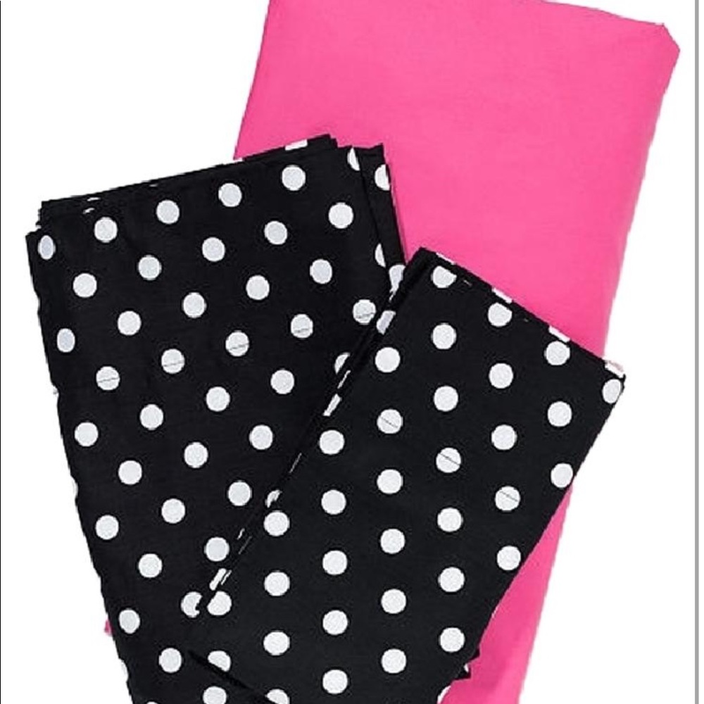 Vs pink bedding