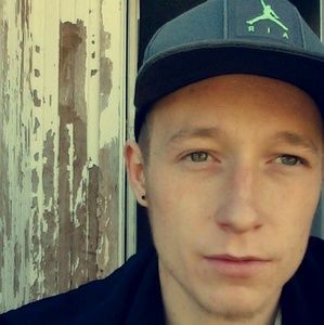 Meet your Posher, W. donovan